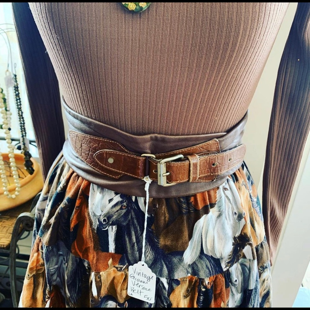 Gianni Versace Vintage 1980s Brown Leather Belt